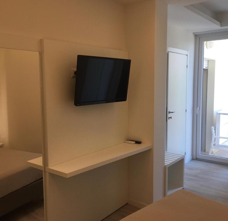 Apparthotel Ardea Ричоне Екстериор снимка
