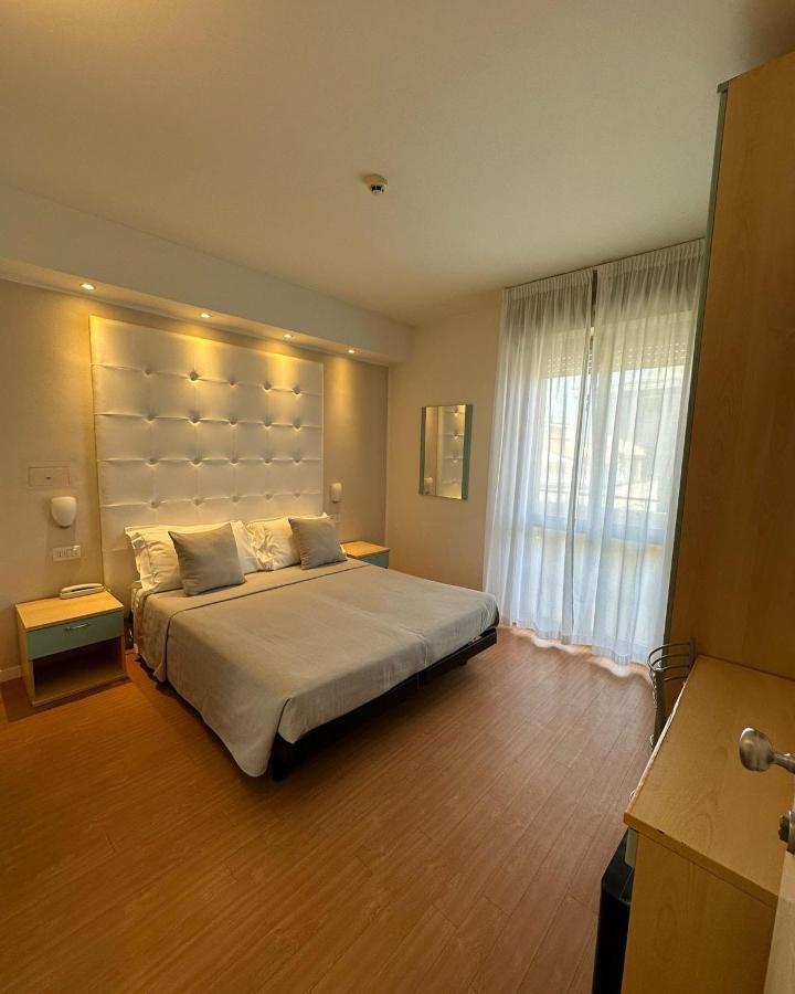 Apparthotel Ardea Ричоне Екстериор снимка
